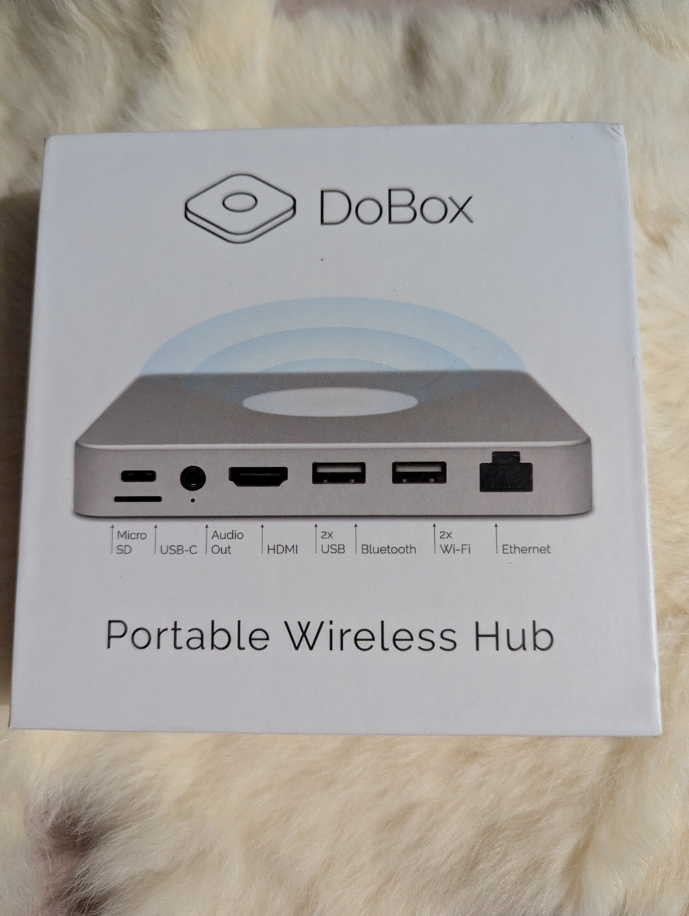 Portable Wireless Hub - Silver